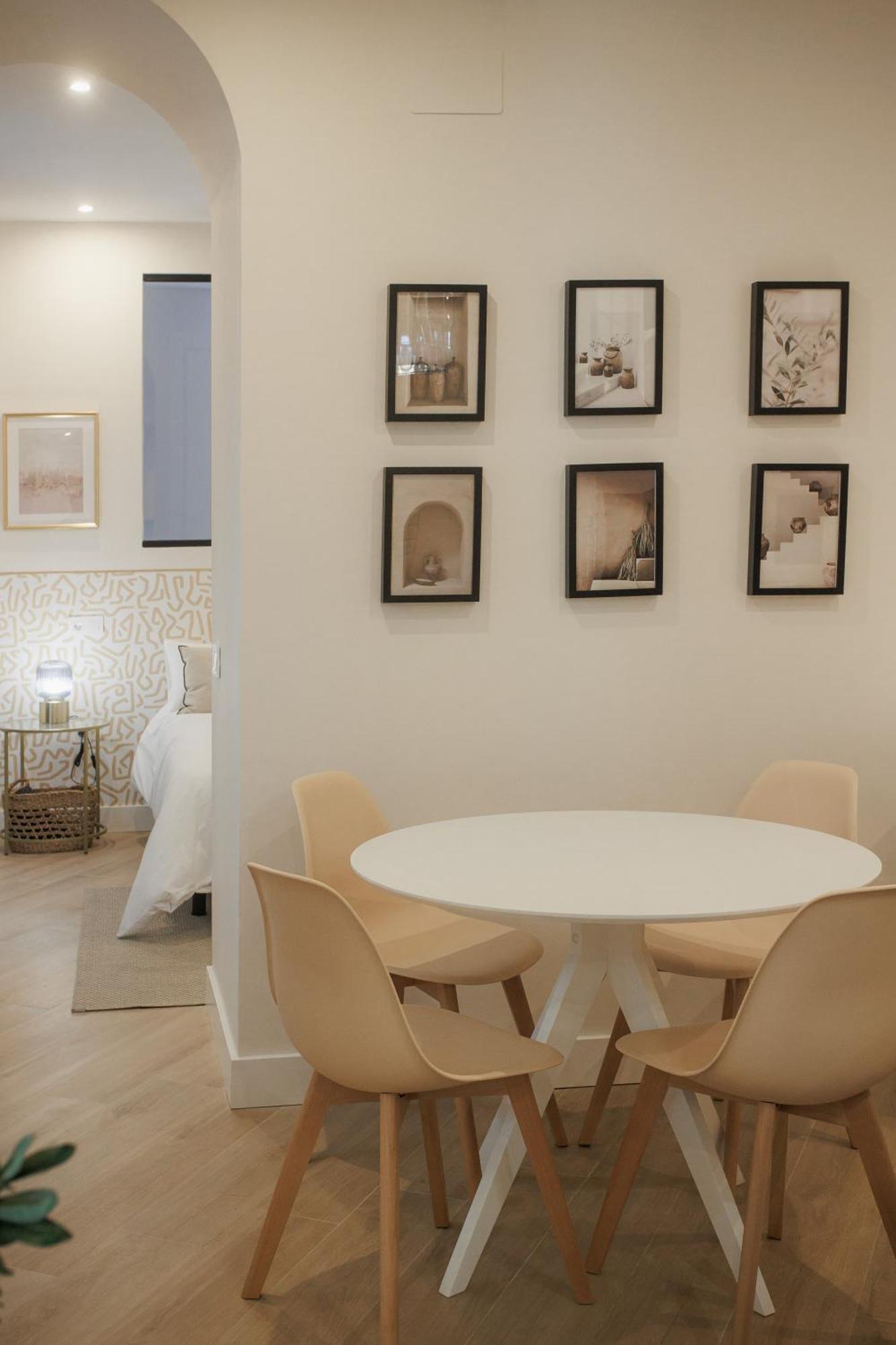 Apartamentos Cervantes Бадахос Екстер'єр фото