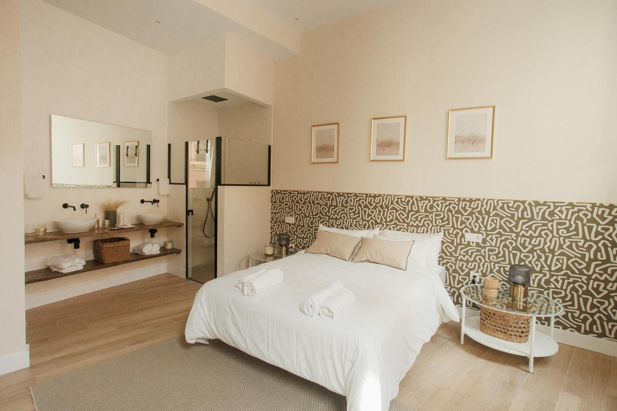 Apartamentos Cervantes Бадахос Екстер'єр фото